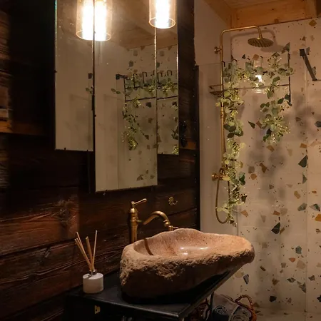 Nad Bugiem Lesny 아파트 Kostomloty